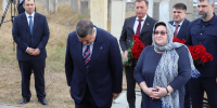 Магомед Рамазанов возложил цветы к могиле Расула Гамзатова на горе Тарки-Тау - Правительство