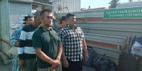 В Астраханской области с поездов сняли нелегальных мигрантов - Астрахань 24