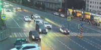Водитель такси выехала на красный и попала под KIA, гнавшую по автобусной полосе - ИА Татар-информ