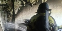 В Усть-Илимске пожарные спасли двух человек из горящей квартиры на пятом этаже - Baikal24.Ru