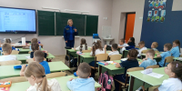 В приволжских школах состоялись Уроки мужества, направленные на формирование у детей культуры безопасного поведения - Центр по делам гражданской обороны, пожарной безопасности и чрезвычайным ситуациям