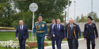 Торжественное построение личного состава Барнаульского ракетного соединения - Администрация Алтайского края