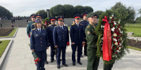 Сотрудники СК России и кадеты почтили память погибших во время блокады Ленинграда - С.-Петербургские ведомости