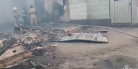 В Кваркенском районе пожар перекинулся на два дома, эвакуированы 42 человека - ProOren.Ru