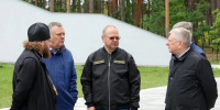 Олег Мельниченко контролирует ход благоустройства территории возле храма Серафима Саровского в Заречном - Пенза-Обзор
