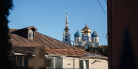 В празднование Собора святых Орловской митрополии, Сретения Владимирской иконы Пресвятой Богородицы, день памяти священноисповедника Георгия Коссова, митрополит Орловский и Болховский Тихон и  епископ Ливенский и Малоархангельский Нектарий возглавили Божественную Литургию в Спасо-Преображенском соборе города Болхова. 8 сентября 2026 года. - Орловская и Ливенская епархия