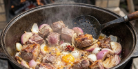 Что жарить первым — лук или мясо: шеф-повара поставили жирную точку в споре о готовке вкуснейшего плова - Progorod33.Ru