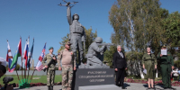 Памятник героям СВО установили в тюменском селе - ГТРК Регион-Тюмень