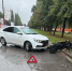 В Тольятти госпитализировали водителя и пассажира мопеда после столкновения с Lada Vesta - Волга Ньюс