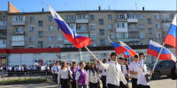В Барабинске прошел парад студентов - Город Барабинск