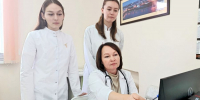 Опытный наставник Центральной городской больницы взяла под крыло двух молодых терапевтов - Министерство здравоохранения