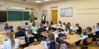 Встреча с героем: в вурнарской школе прошел урок мужества - Министерство труда и соцзащиты