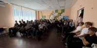 Врач Белгородской ЦРБ рассказал школьникам о вреде наркотиков - Сетевое издание Знамя 31
