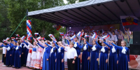 В Волгограде в рамках партийного проекта «Культура малой Родины» открылась новая сцена для детей - Единая Россия