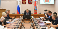 Губернатор Виктор Томенко провел совместное заседание антитеррористической комиссии и оперативного штаба в Алтайском крае - Администрация Алтайского края