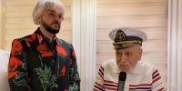 «Прожить жизнь достойно»: Филипп Киркоров открыл памятник родителям на Троекуровском кладбище - MosRegToday.Ru