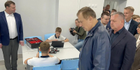 Александр Дрозденко осмотрел открывушюся после капремонта школу в Ульяновке - Online47.Ru