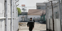 Помогал подготовить убийство и хранил боеприпасы: крымчанина посадили на 21 год за госизмену - Комсомольская правда