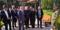 Беглов и Бельский открыли Карпатский сквер во Фрунзенском районе после благоустройства - Spbdnevnik.ru