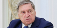 Ушаков заявил, что РФ считает Абу-Даби приоритетной площадкой для встречи по Украине - M24.Ru