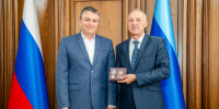 Леонид Пасечник: «Финансовая система республики работает стабильно» - Жизнь Луганска