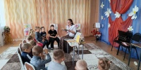 «Говорит Россия – звучат все языки!» игровая программа - Центральная районная библиотека