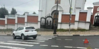 9 сентября на Волжском проспекте в Самаре женщина на переходе попала под колеса автомобиля  Chery Tiggo4. - НИА Самара