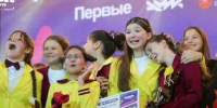 В Краснодаре на фасаде дома появился мурал в честь Года единства народов России - KrasnodarMedia