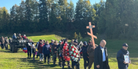 В деревне Щель проводили в последний путь участника СВО Алексея Алпатова. - Ижемский район