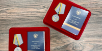 Мэра Орла и его зама наградили медалями - РИА 57