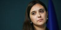 Мендель заявила о желании ЕС пересмотреть помощь Украине после требований Киева - M24.Ru