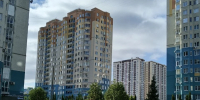 15-летняя девочка выпала из окна многоэтажки в Нижнем Новгороде - Комсомольская Правда