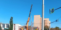 "Луганскгорсвет" заменил 3 опоры, поврежденных в ДТП - Город Луганск