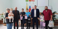 Дети в Пензенской области получили благотворительную помощь к школе - Минобрнауки