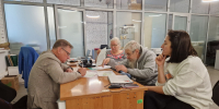Юрий Соловьев провёл приём граждан в Боровске - Законодательное Собрание