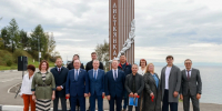 В посёлке Листвянка установили стелу - КП-Иркутск