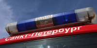 В Петербурге автобус во время разворота врезался в ограждение - Spbdnevnik.ru