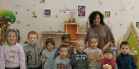 В Ревезенский детский сад пришёл клоун Вася с библиотекарем - Перевозская ЦБС