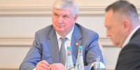 9 сентября Губернатор Александр Гусев провел личный прием жителей Калачеевского района в режиме видео-конференц-связи. - Калачеевский район