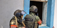 В Севастополе при содействии СОБР Росгвардии задержан подозреваемый в незаконном хранении оружия - Росгвардия