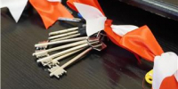 В Керчи вручили ключи от квартир детям-сиротам - Kerch.Com.Ru