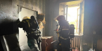 В Рыбинске подожгли заброшенный дом - Комсомольская Правда