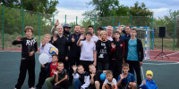Новое универсальное спортивное поле открылось в посёлке Морском Астрахани - Единая Россия