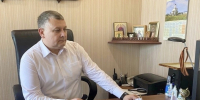 Сослан Такаев принял участие во Всероссийском диктанте «Россия — дом народов» - Законодательное Собрание