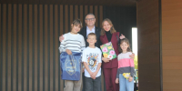 «Подарим городу улыбки!» В Парке Калининского района отметили юбилей города - Калининский район