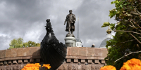11.09.2026 | Масштабное преображение Твери продолжается: Виталий Королев открыл памятник купцу Афанасию Никитину, отреставрированный впервые более чем за 70 лет - Правительство области