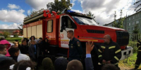 Огонь под контролем: для ефремовских школьников огнеборцы провели уроки безопасности - МЧС