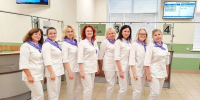 Сотрудники онкобольницы в Ярославле стали носить разноцветные галстуки - Комсомольская Правда