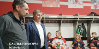 Хоккейные звёзды в гостях у бавлинцев: автографы, фото и наставления юным спортсменам - Бавлы-информ