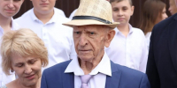 Вениамин Кондратьев поздравил ветерана Великой Отечественной войны из Кропоткина с 101-м днём рождения. - Smi.Kuban.Info